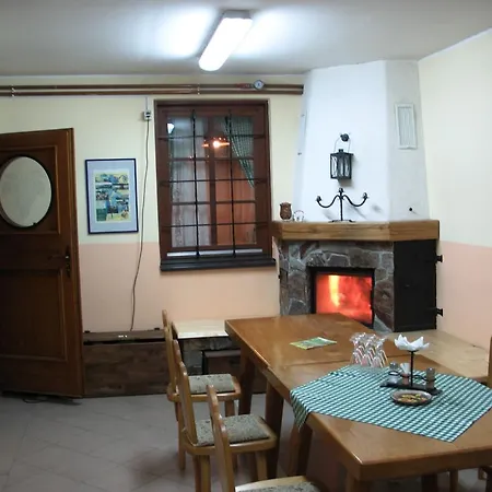 Turisticna Kmetija Dervaric Agroturismo