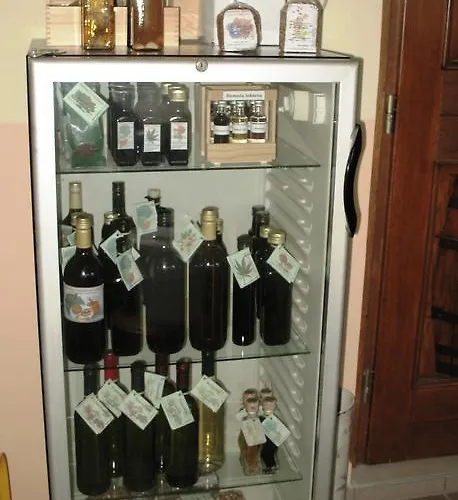 农家乐 Turisticna Kmetija Dervaric 柳托梅尔