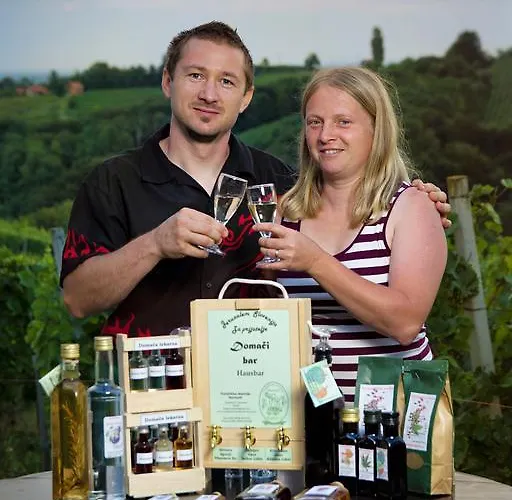 Turisticna Kmetija Dervaric